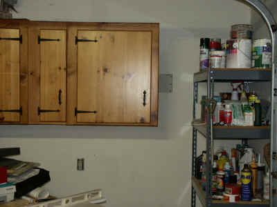 Disconnect Inside with cabinet up.JPG (2234556 bytes)